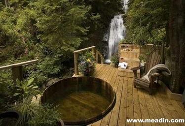 超大成人户外浴池视频